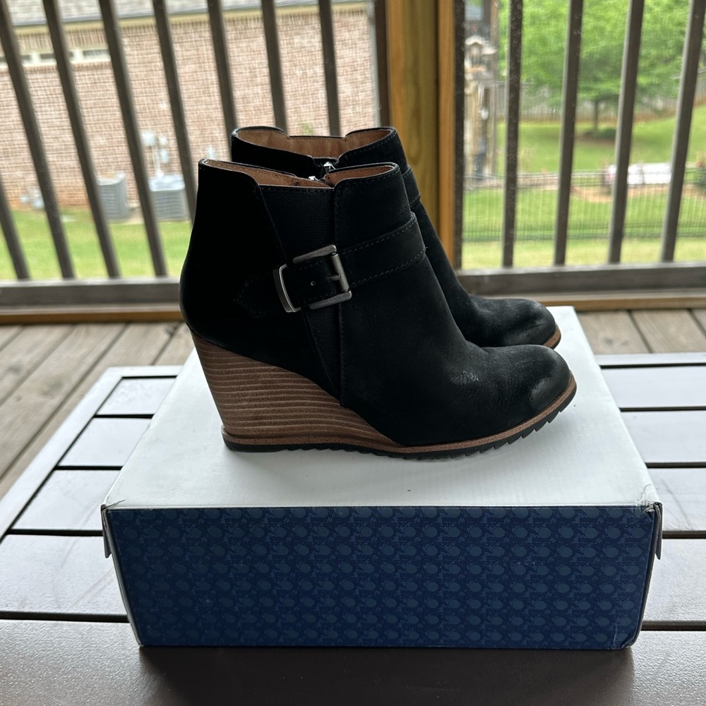 Caslon Black Wedge Bootie Size 37 (6.5)